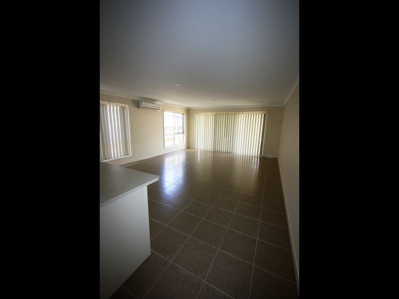 36 Emerald Crescent, Springfield Lakes QLD 4300