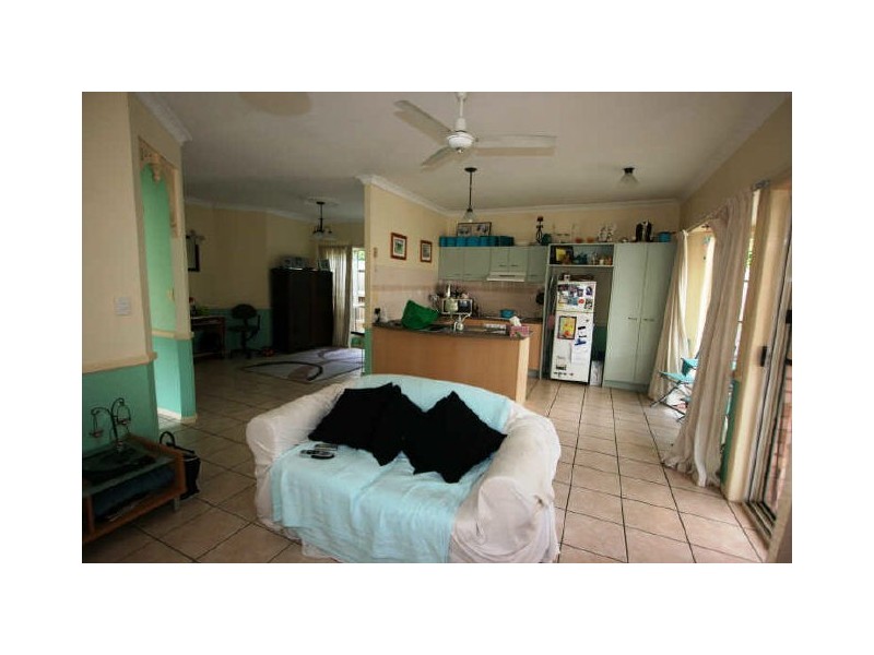 9 Chelsea Place, Forest Lake QLD 4078