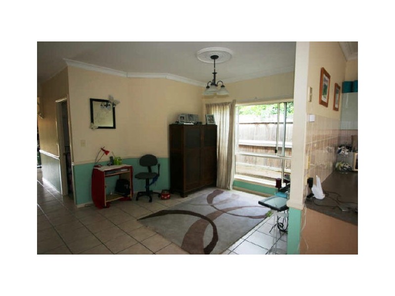 9 Chelsea Place, Forest Lake QLD 4078