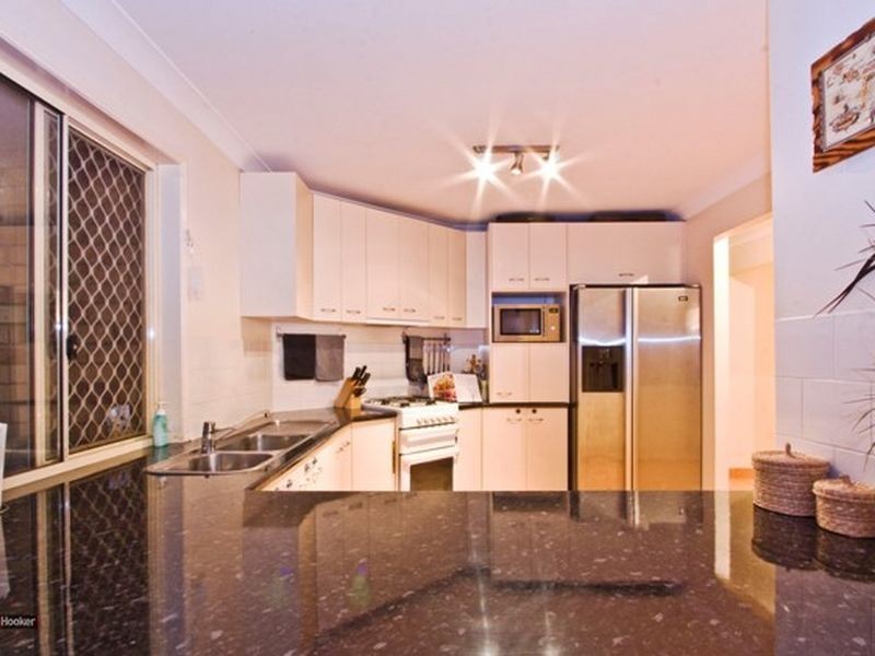 15 Cassowary Street, Doolandella QLD 4077