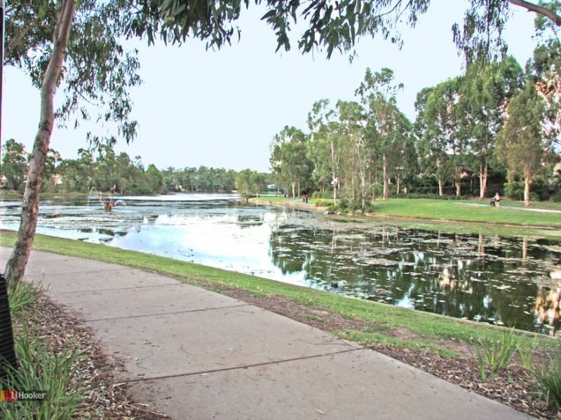 35 Cascade Drive, Forest Lake QLD 4078