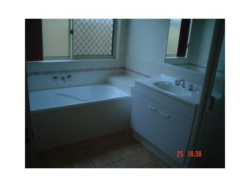 15 Gilberton Crescent, Forest Lake QLD 4078