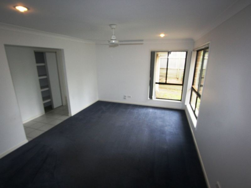 6 Deborah Drive, Collingwood Park QLD 4301