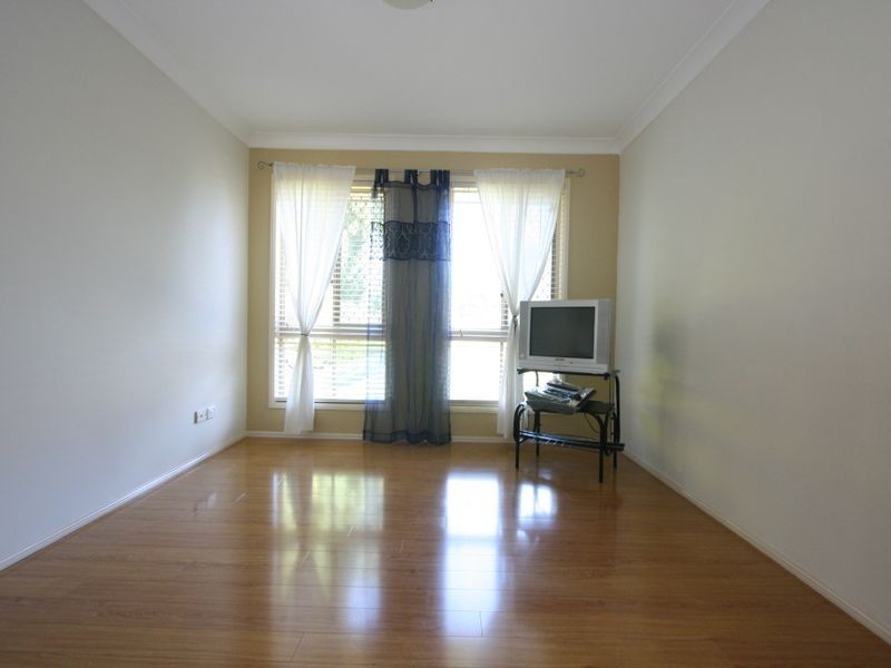 1 Cook Street, Forest Lake QLD 4078