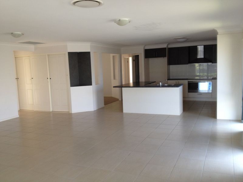 49 Tropical Drive, Forest Lake QLD 4078