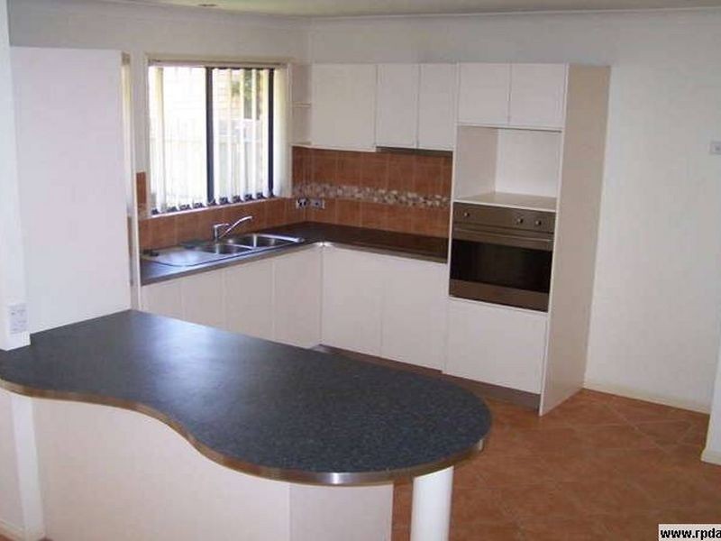 4 Harrison Crescent, Forest Lake QLD 4078