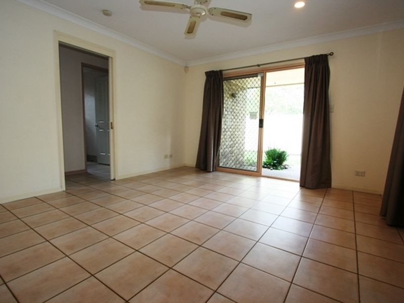 60 Serrata Circuit, Forest Lake QLD 4078
