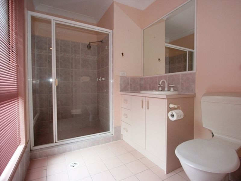 60 Serrata Circuit, Forest Lake QLD 4078