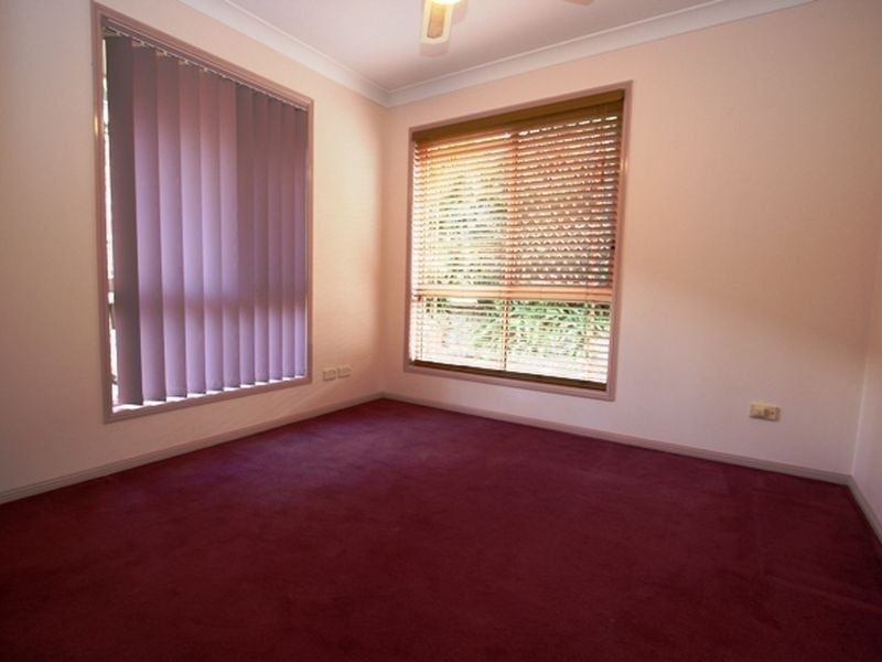 60 Serrata Circuit, Forest Lake QLD 4078