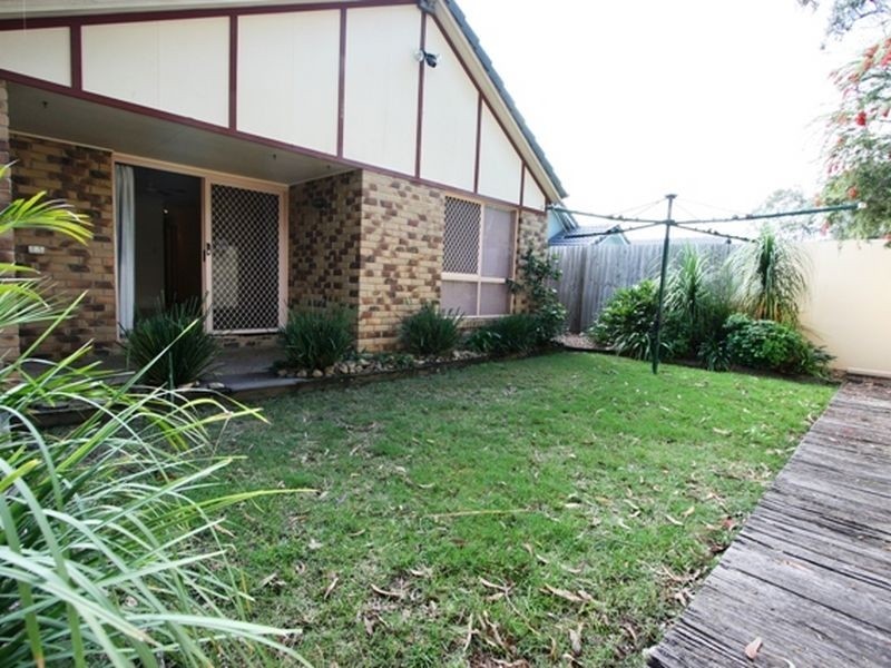 60 Serrata Circuit, Forest Lake QLD 4078