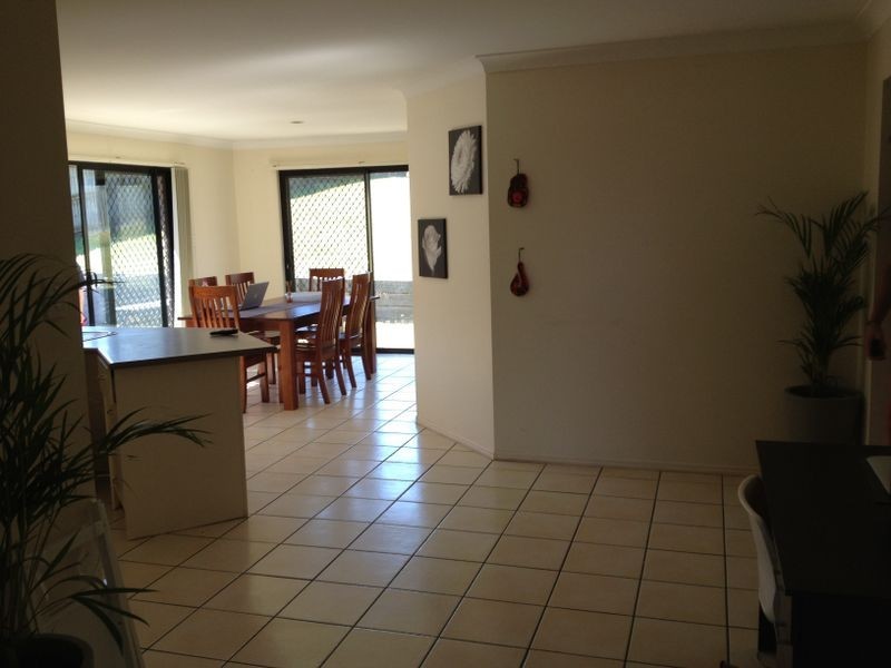 5 Rae Close, Camira QLD 4300