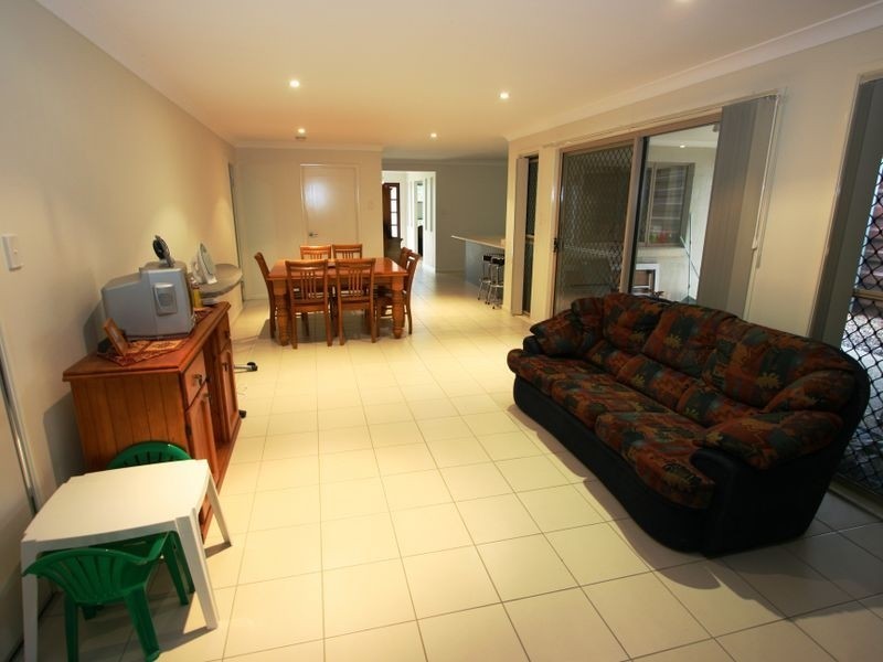 23 Juniper Street, Heathwood QLD 4110