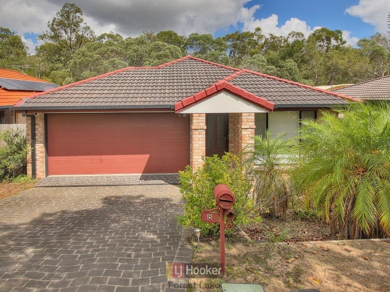 8 Wren Close, Forest Lake QLD 4078