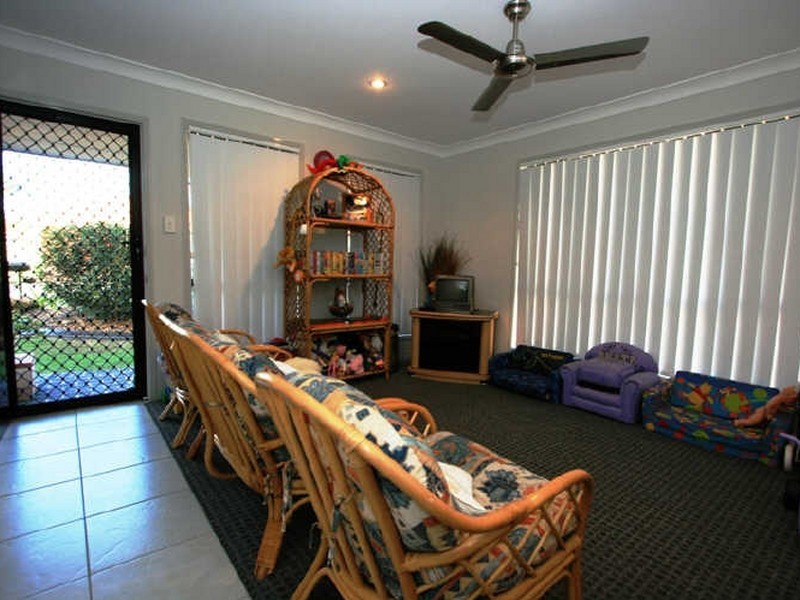 84 Snowy River Circuit, Forest Lake QLD 4078