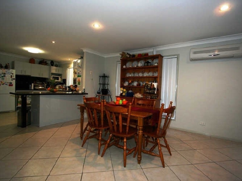 84 Snowy River Circuit, Forest Lake QLD 4078