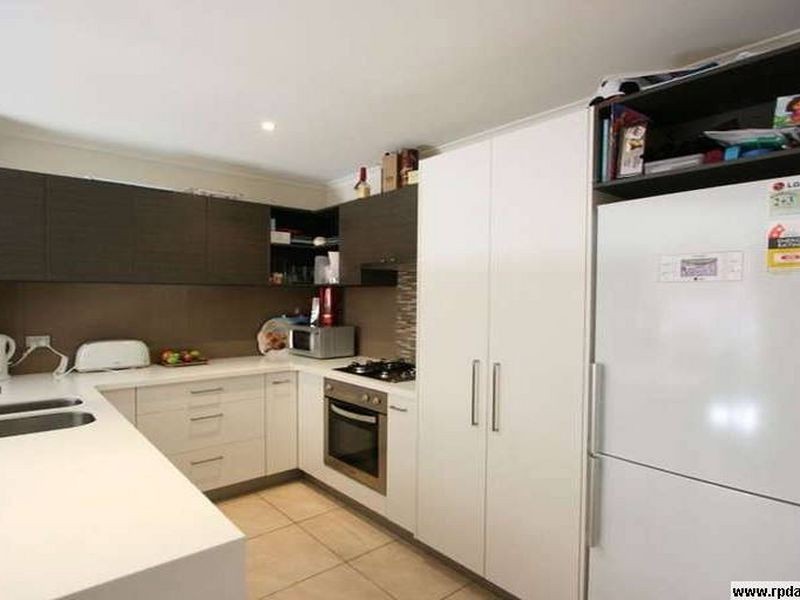 7 Napier Place, Forest Lake QLD 4078