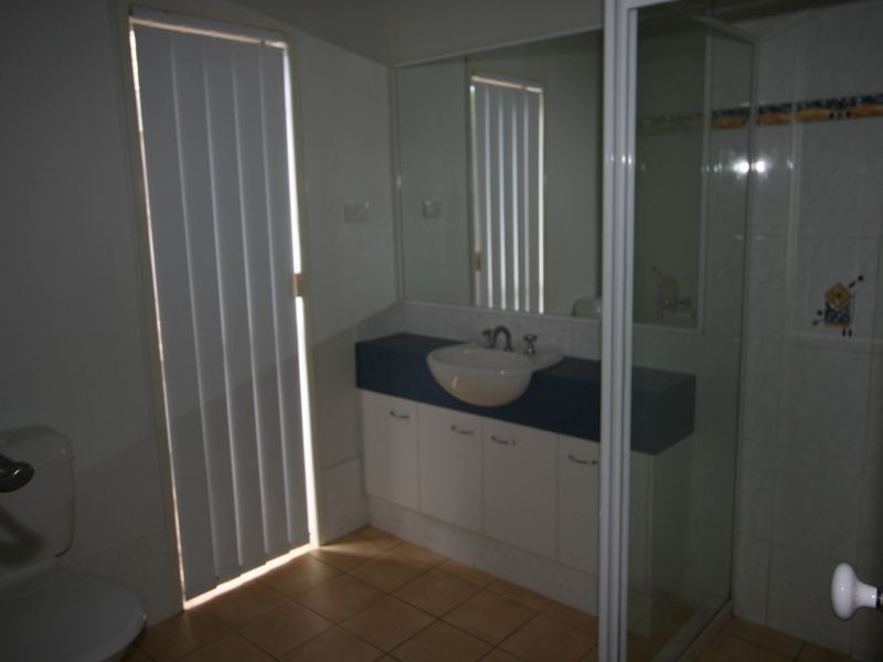 8 Robson Street, Forest Lake QLD 4078