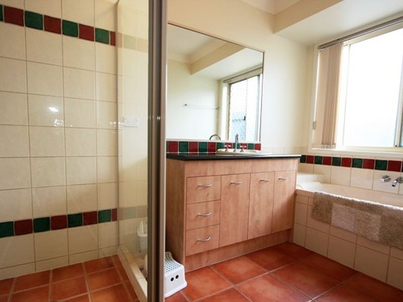 6 Dulwich Place, Forest Lake QLD 4078