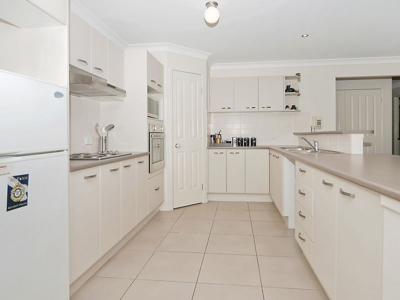 68 Sunview Road, Springfield QLD 4300