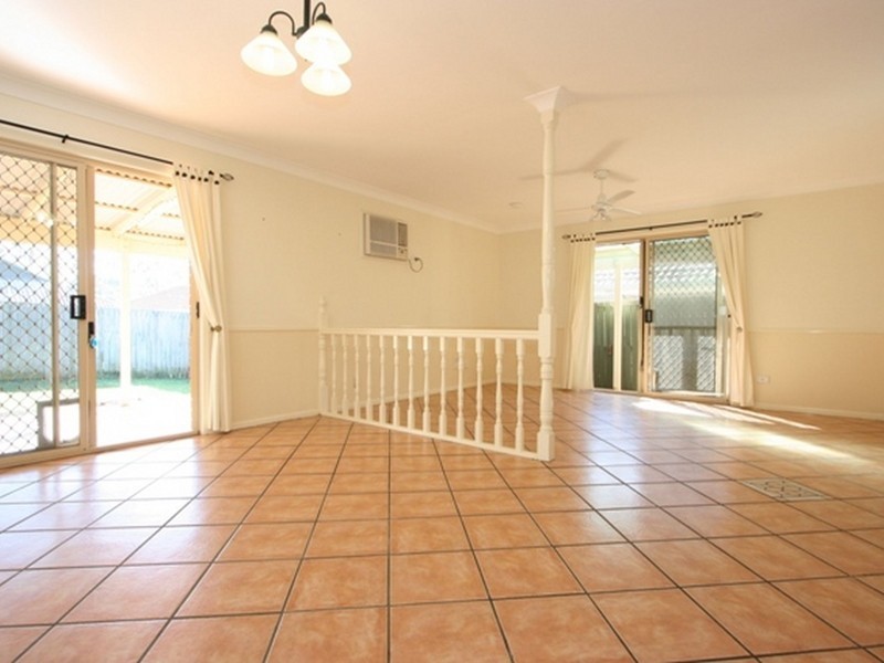 60 Lanata Crescent, Forest Lake QLD 4078