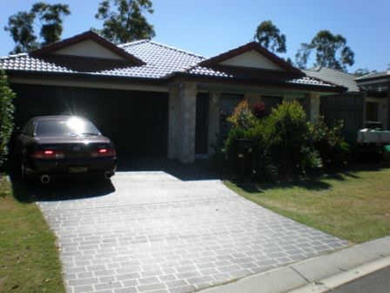 32 Nullabor Circuit, Forest Lake QLD 4078