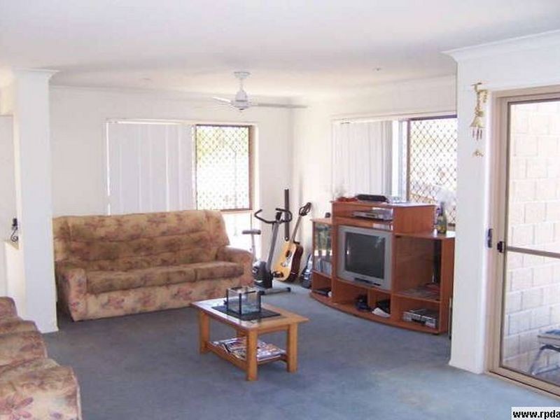 77 Jubilee Avenue, Forest Lake QLD 4078