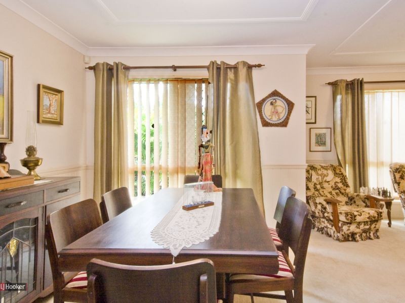 1 Baxter Crescent, Forest Lake QLD 4078