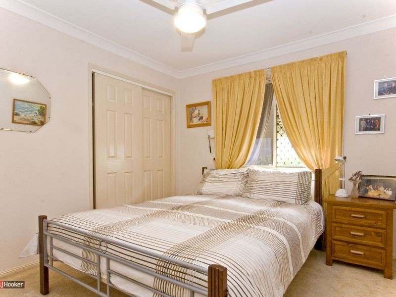 1 Baxter Crescent, Forest Lake QLD 4078