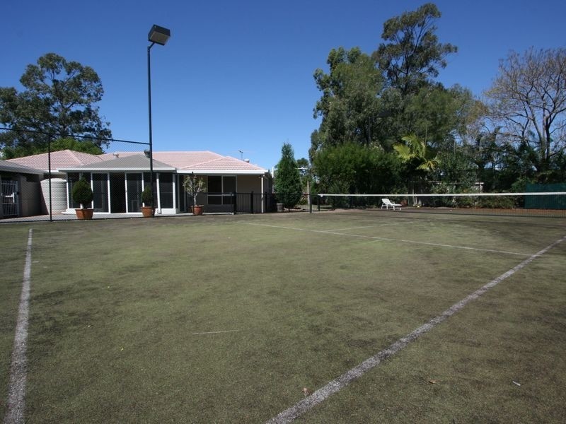 16 Renoir Crescent, Forest Lake QLD 4078