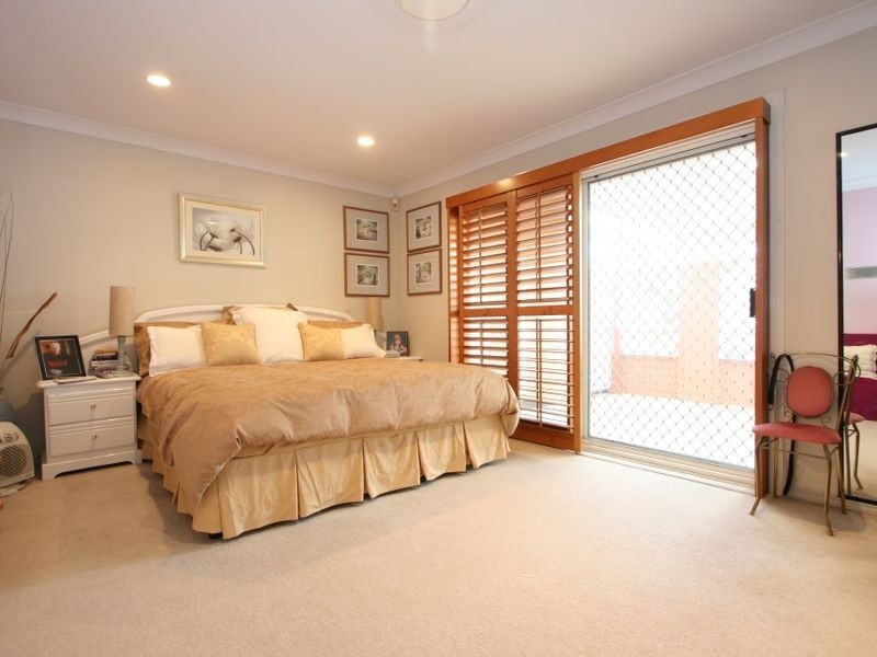 16 Renoir Crescent, Forest Lake QLD 4078