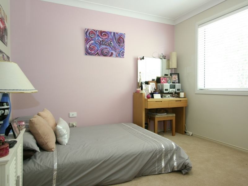 16 Renoir Crescent, Forest Lake QLD 4078