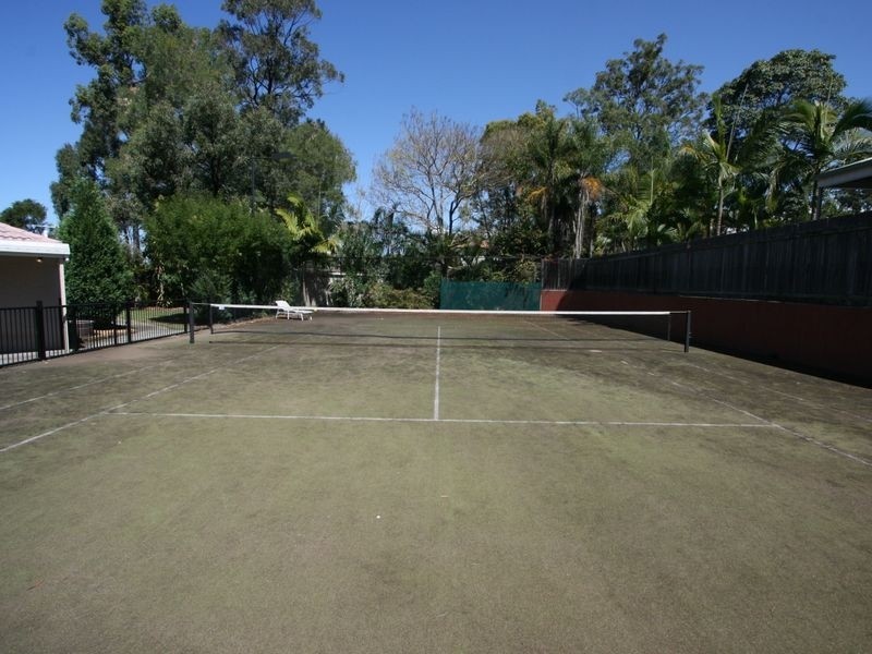 16 Renoir Crescent, Forest Lake QLD 4078