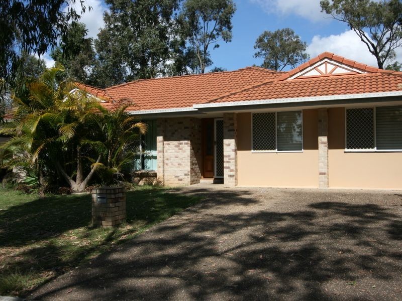 33 St James Street, Forest Lake QLD 4078