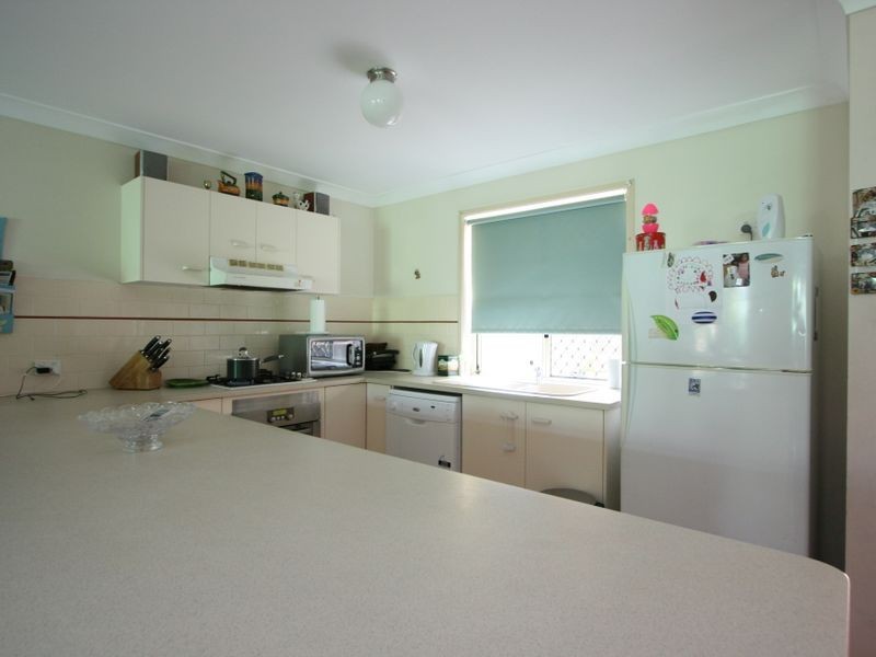 12 Serrata Circuit, Forest Lake QLD 4078