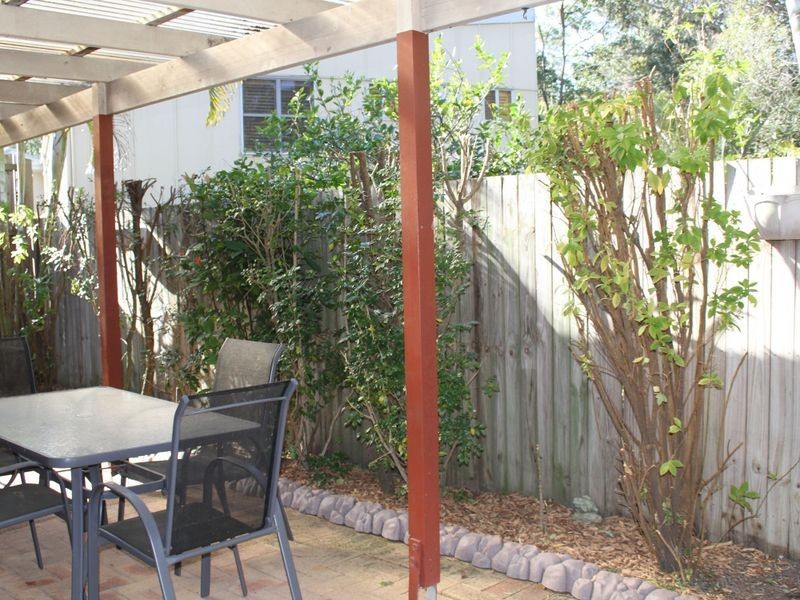10 Crediton Place, Forest Lake QLD 4078
