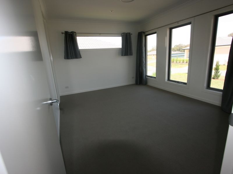 3 Davidshone Close, Doolandella QLD 4077