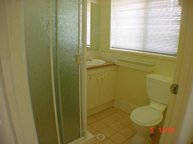 4 Noumea Place, Forest Lake QLD 4078