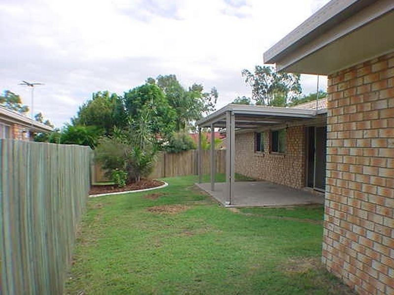 4 Noumea Place, Forest Lake QLD 4078