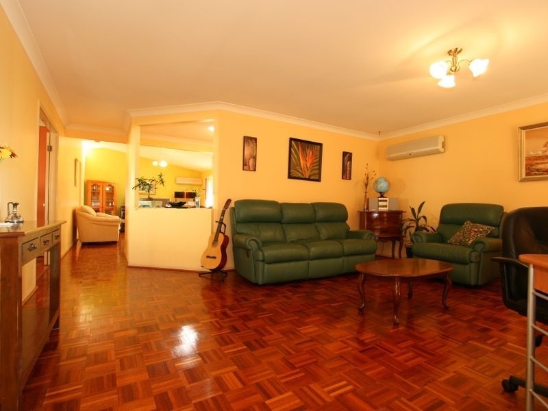 59 Augusta Crescent, Forest Lake QLD 4078