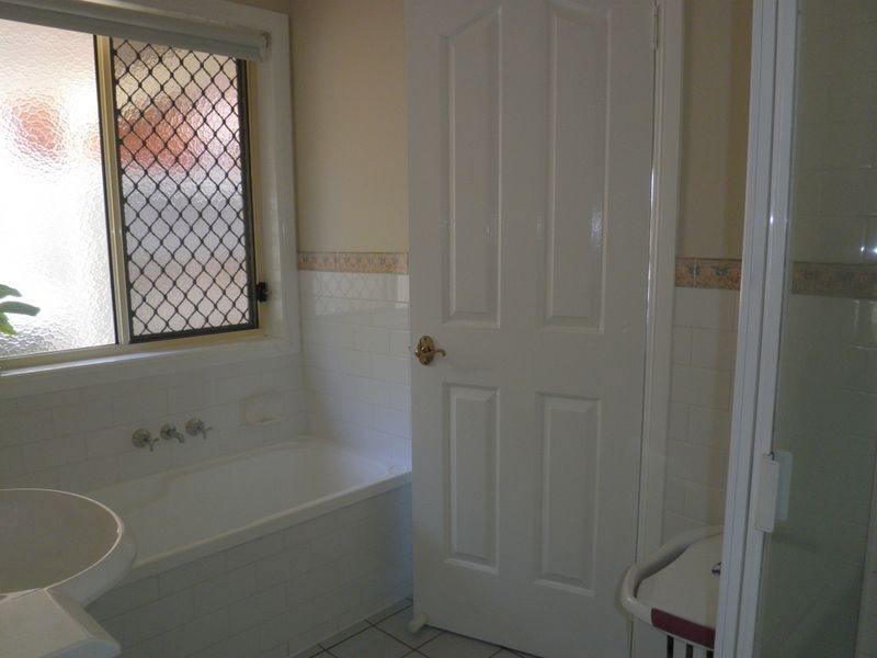 15 Coot-Tha Place, Forest Lake QLD 4078