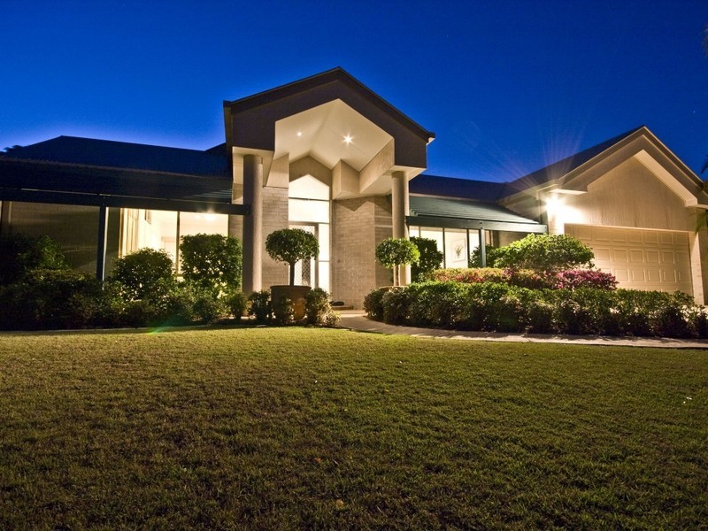 15 Argyle Place, Forest Lake QLD 4078