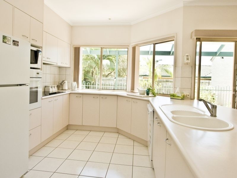 15 Argyle Place, Forest Lake QLD 4078