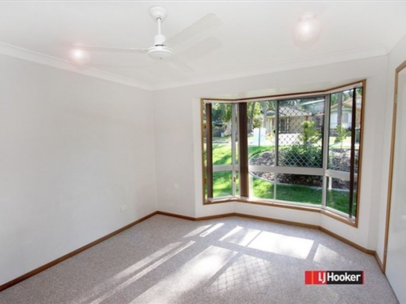 27 Solander Circuit, Forest Lake QLD 4078