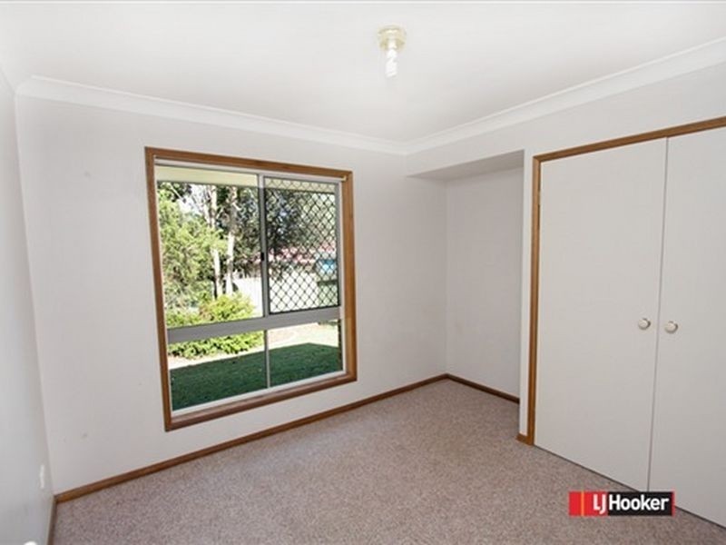 27 Solander Circuit, Forest Lake QLD 4078