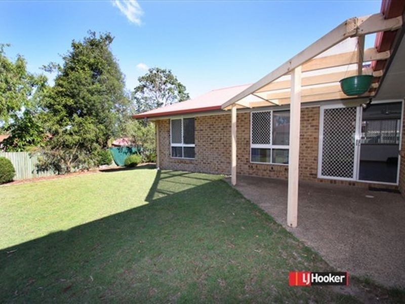 27 Solander Circuit, Forest Lake QLD 4078