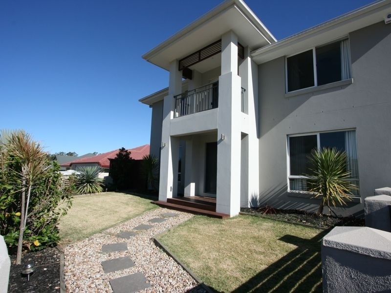 13 Admiral Crescent, Springfield Lakes QLD 4300