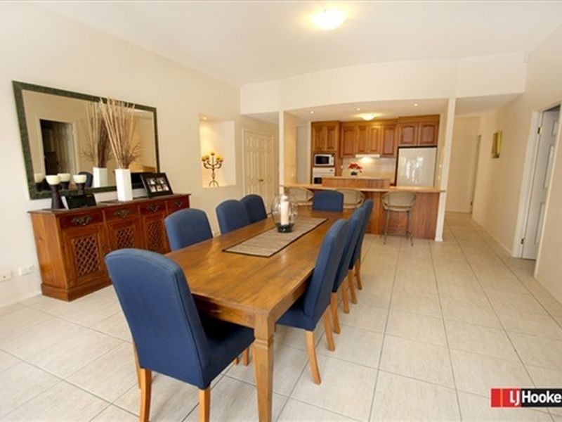 7 Simpson Way, Forest Lake QLD 4078