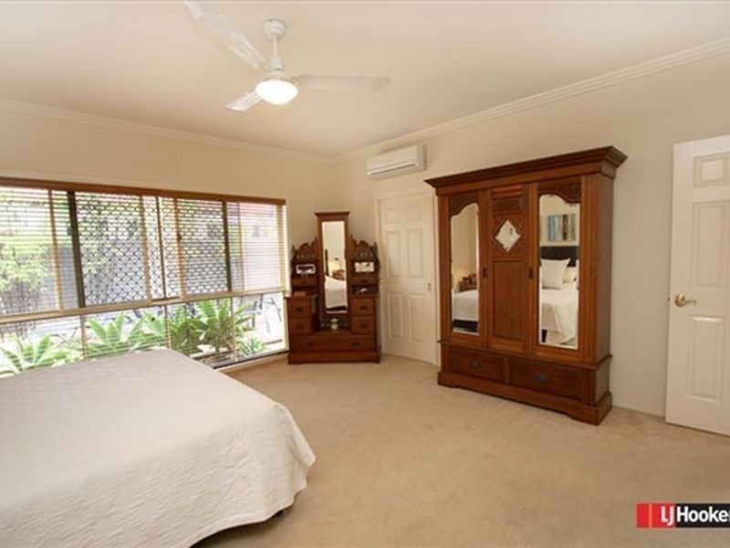 7 Simpson Way, Forest Lake QLD 4078