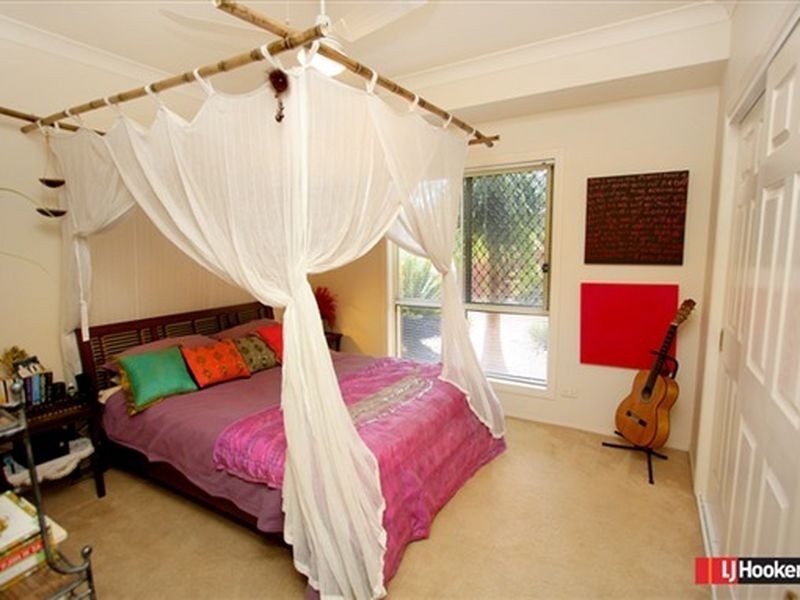 7 Simpson Way, Forest Lake QLD 4078