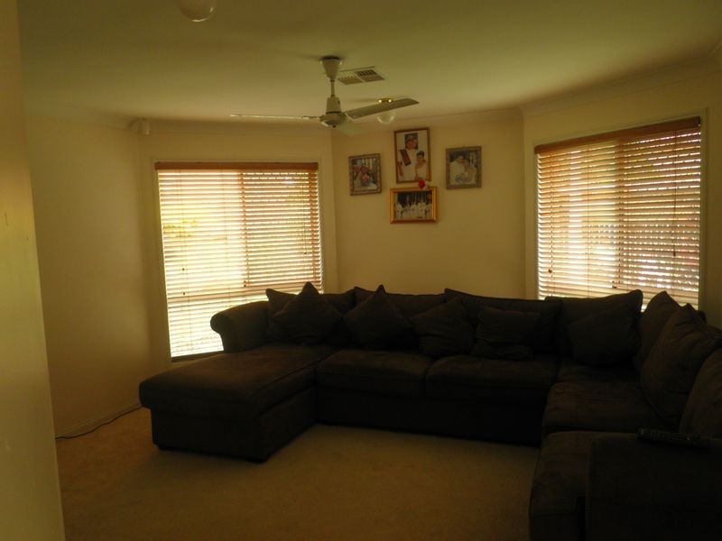 52 Laricina Circuit, Forest Lake QLD 4078